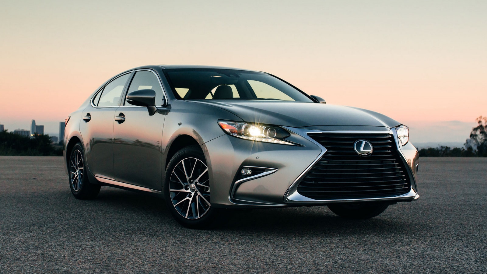 2017 Lexus ES