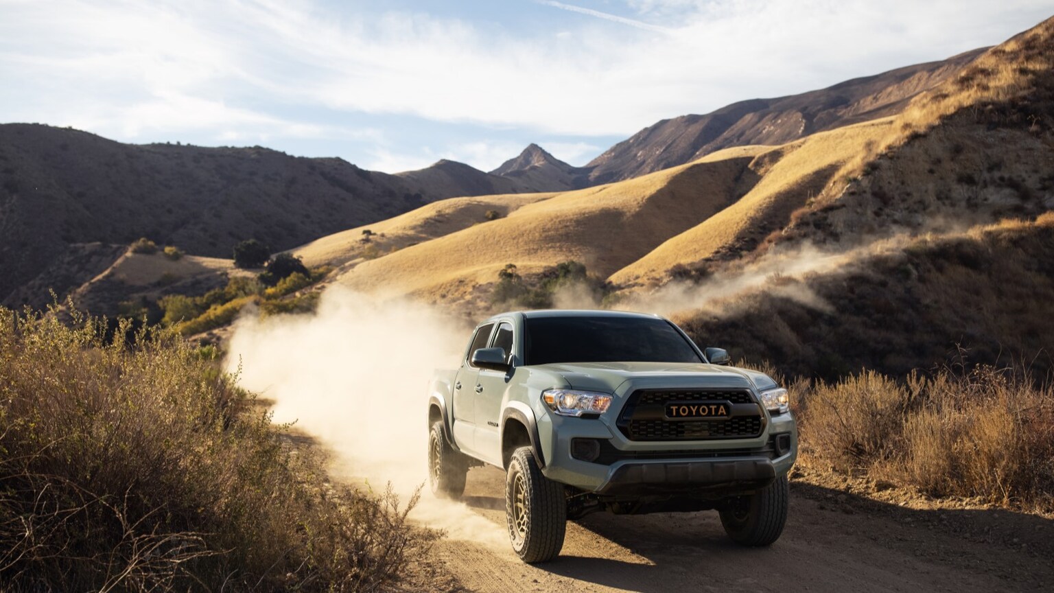 Toyota Shows Off Two New Trail Ready Kelley Blue Book Latest Toyota News