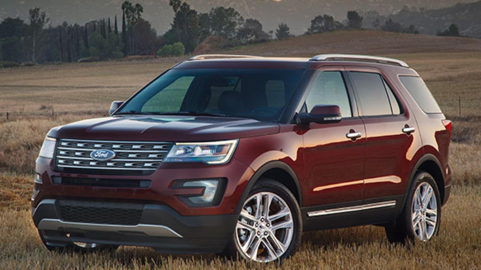 The 2017 Ford Explorer seen from a front quarter angle