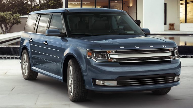 2019 Ford Flex in blue.