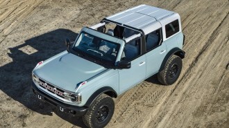2021 Ford Bronco 4dr Top View 2 16×9