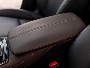2021 Mazda CX-30 Turbo console cover