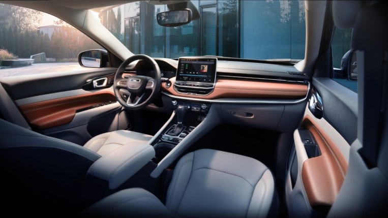 2022 Jeep Compass Interior