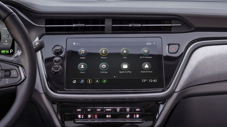 2022 Chevrolet Bolt EUV infotainment screen