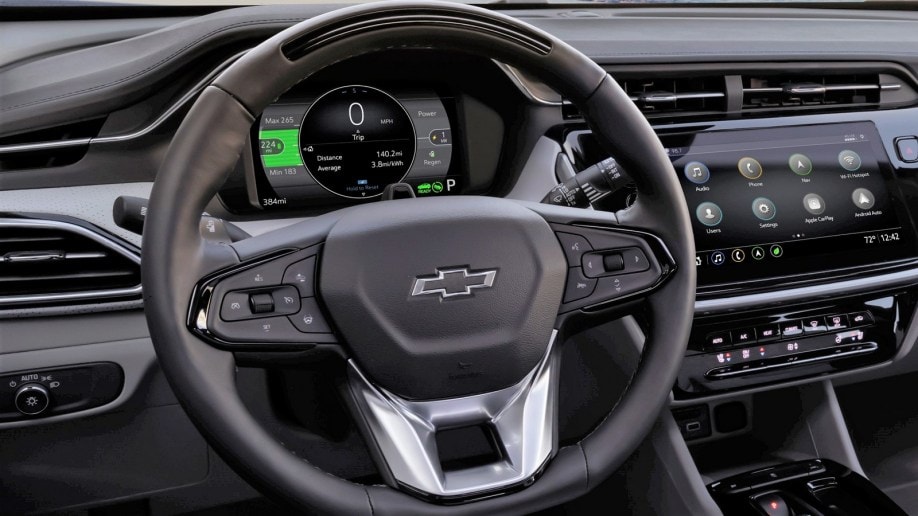 2022 Chevrolet Bolt EUV steering wheel