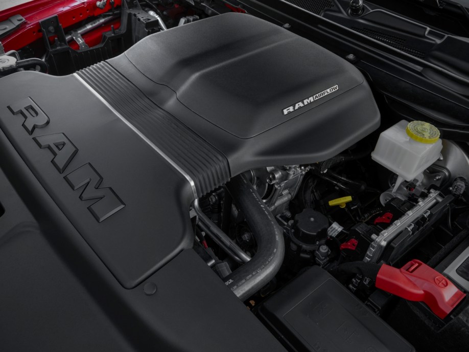 2022 Ram 1500 Laramie G/T engine