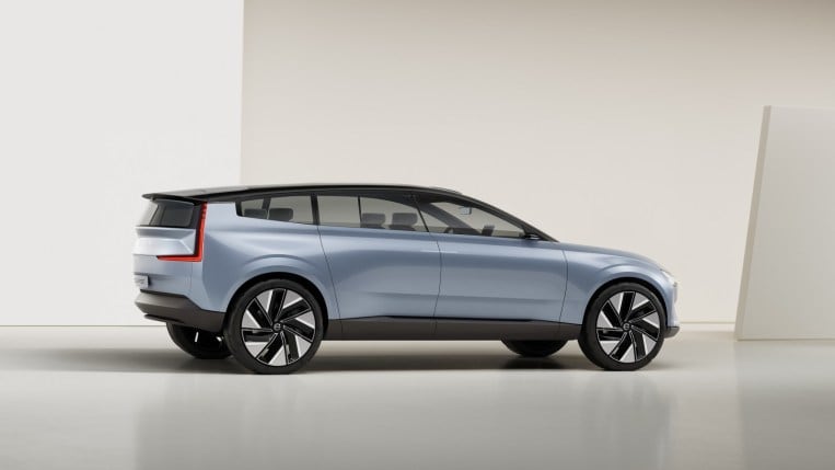 The Volvo Recharge Concept may preview the look of the 2024 EX90
