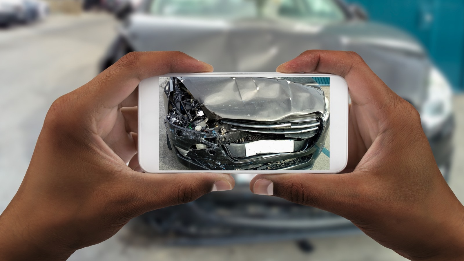 What You Need to Know Before You Buy Accident-Damaged Cars