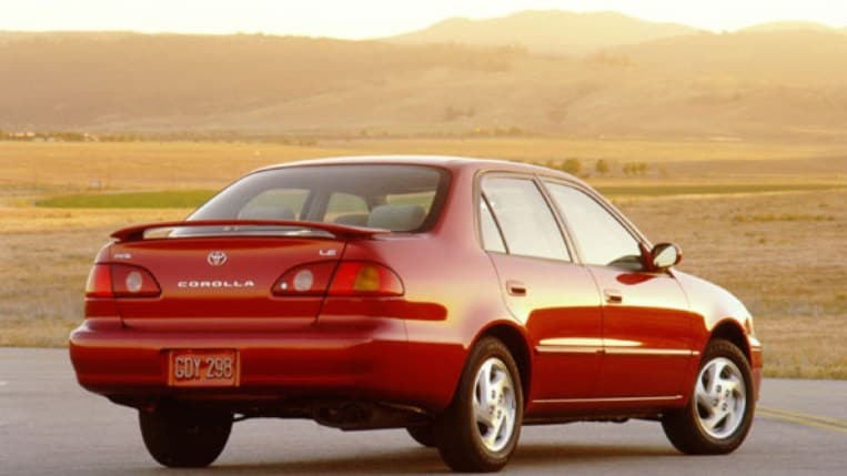 2001 Toyota Corolla Rear Three Quarter