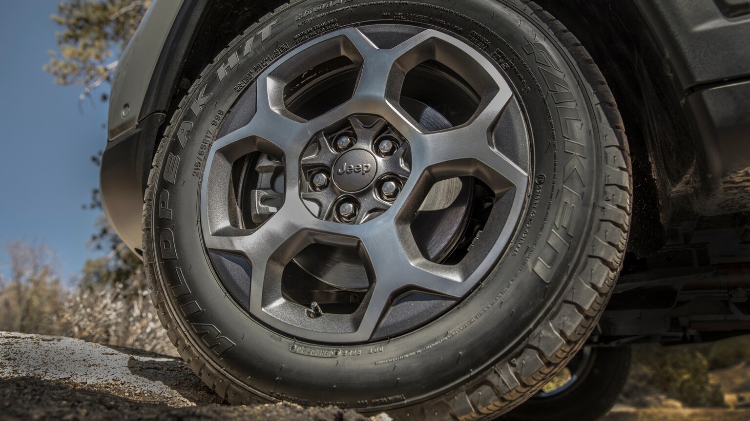 2022 Jeep Compass Trailhawk Features, Tires, and Options Kelley Blue