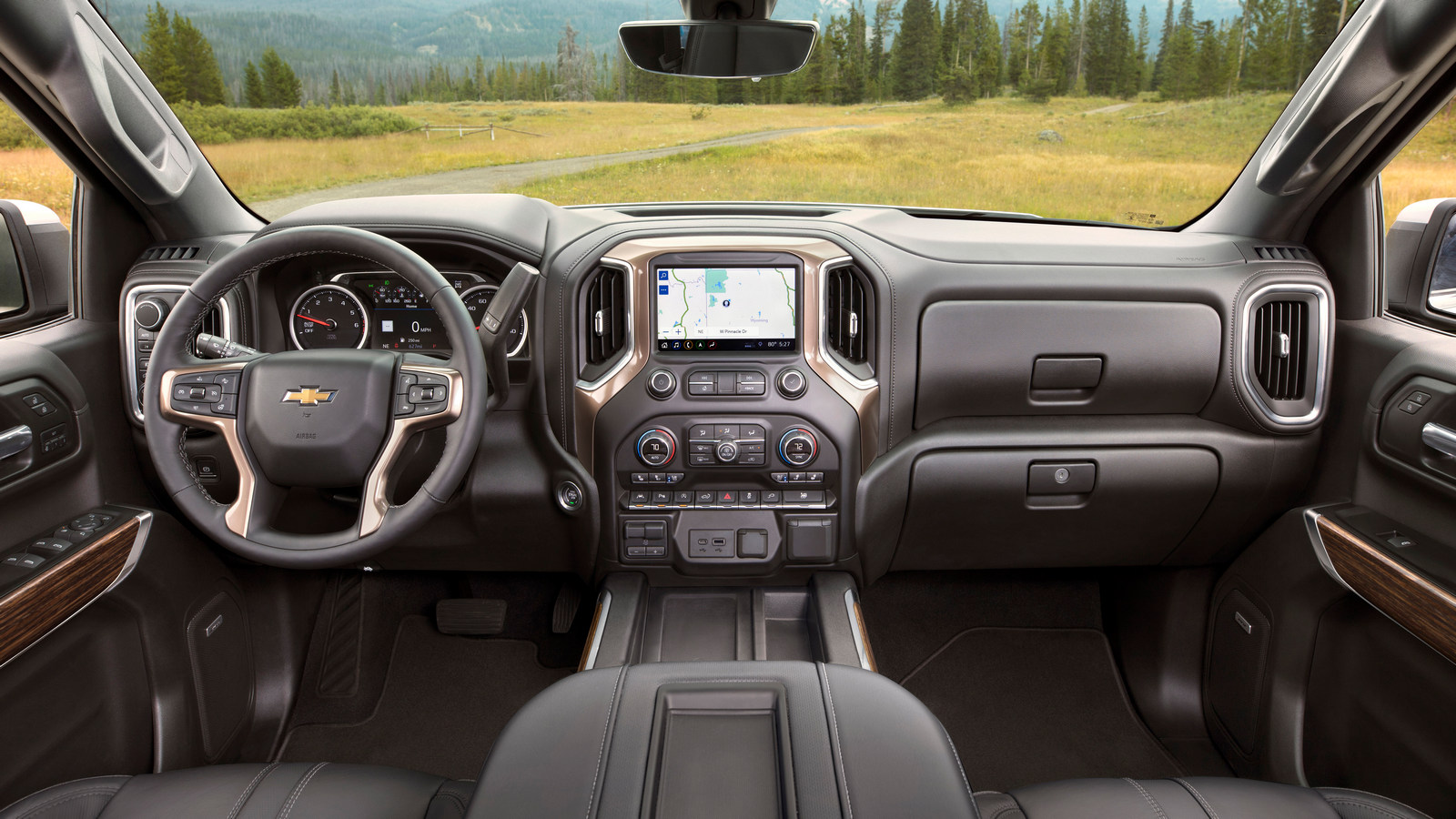 2021 Chevrolet Silverado High Country interior