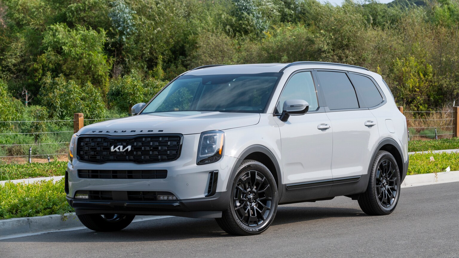 2022 Kia Telluride Vs 2022 Hyundai Palisade Comparison Kelley Blue Book