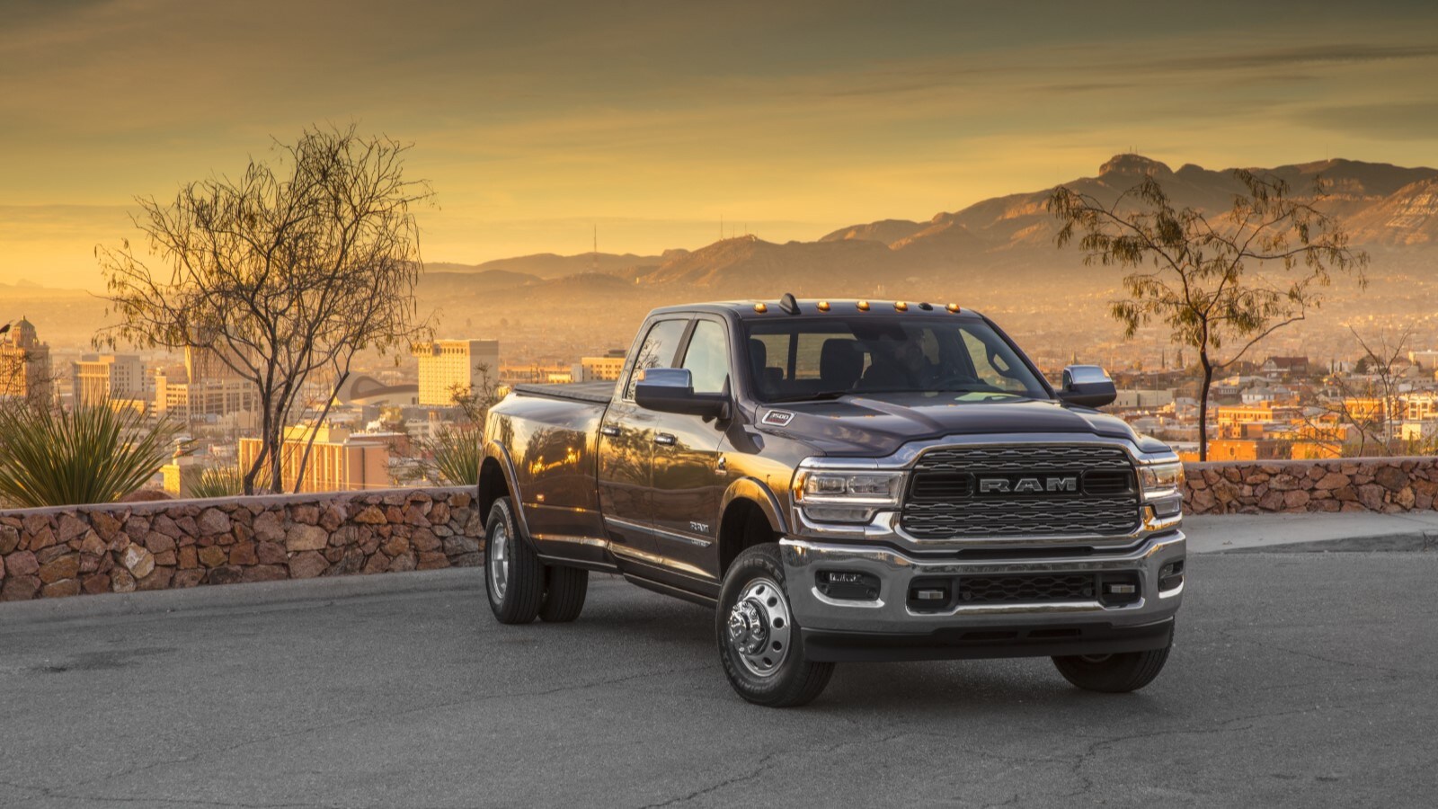 Recall Alert Over 248,000 Ram HD Trucks Get Fire Warning Kelley Blue