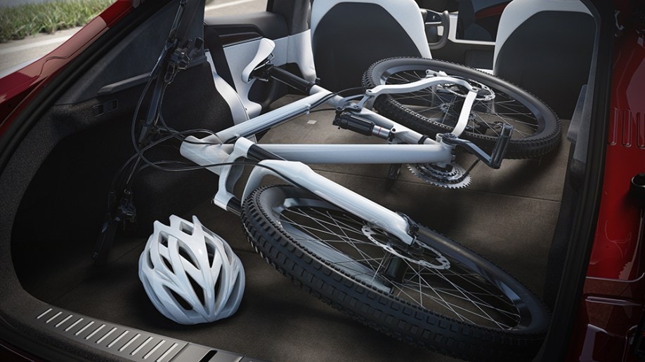 2021 Tesla Model S trunk capacity.