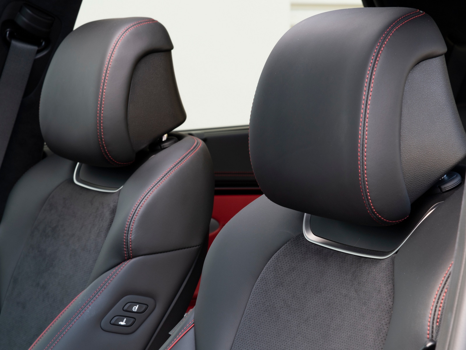2022 Genesis GV70