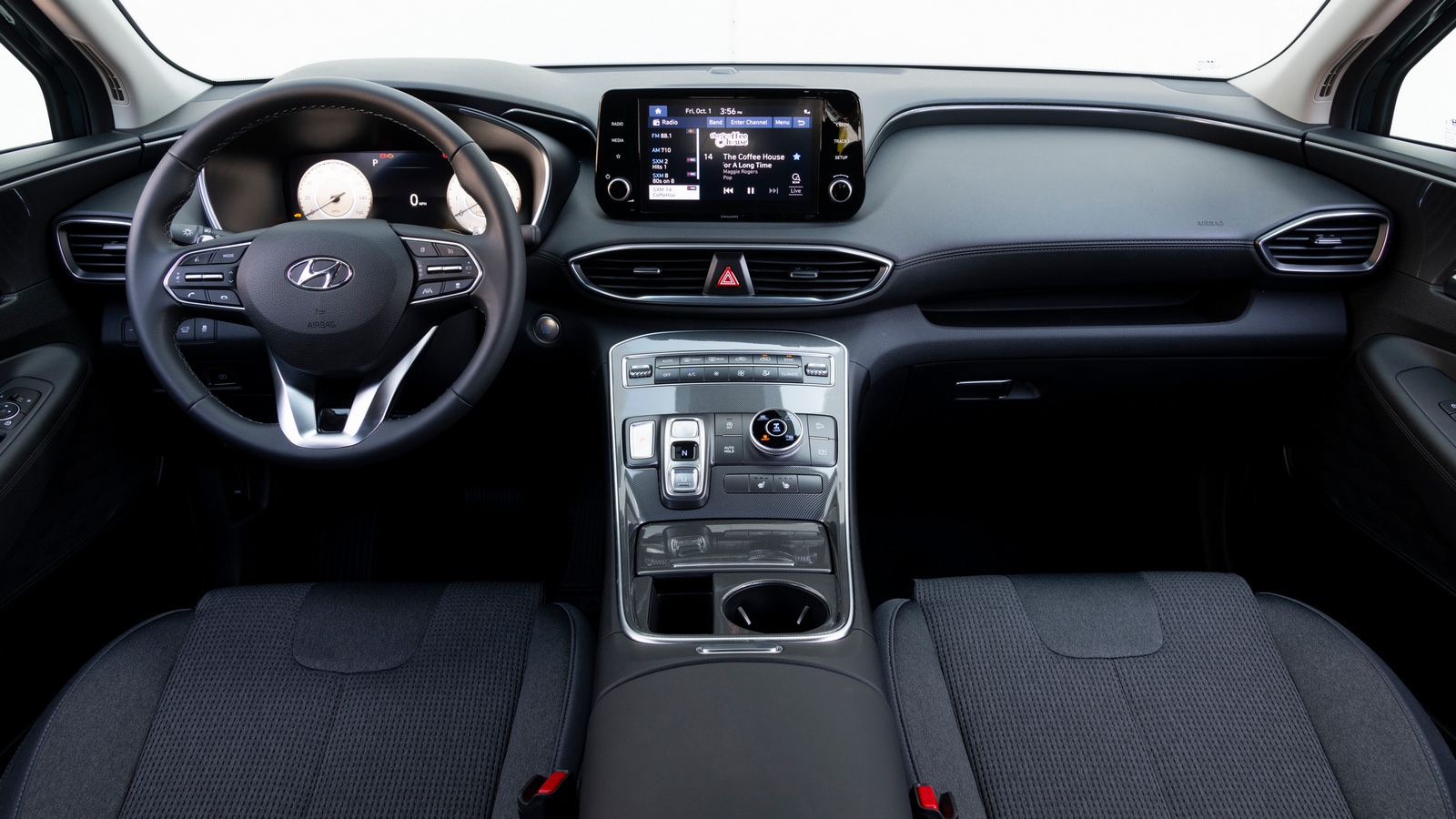 2022 Hyundai Santa Fe XRT interior.