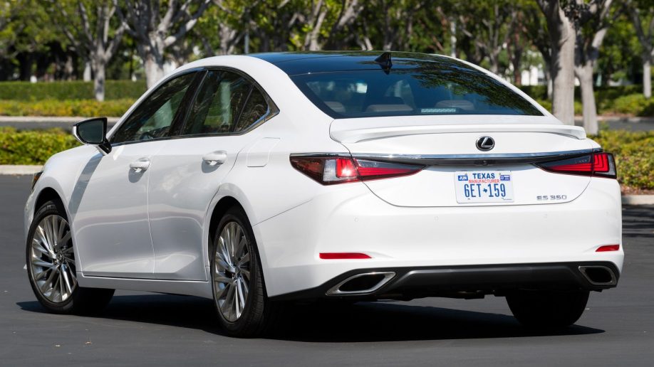 2022 Lexus ES