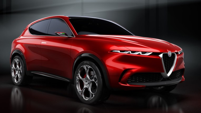 Alfa Romeo Tonale Concept Front Three Quarter
