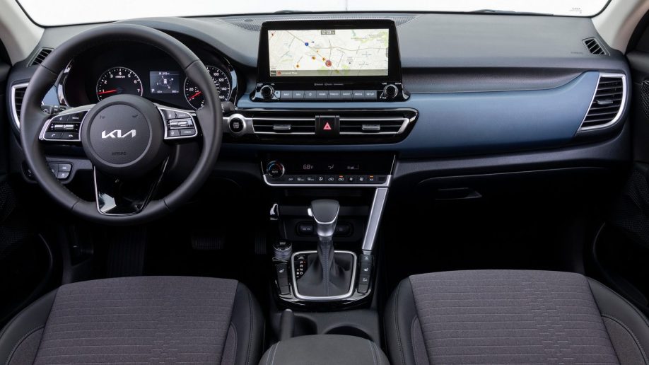 2022 Kia Seltos Interior