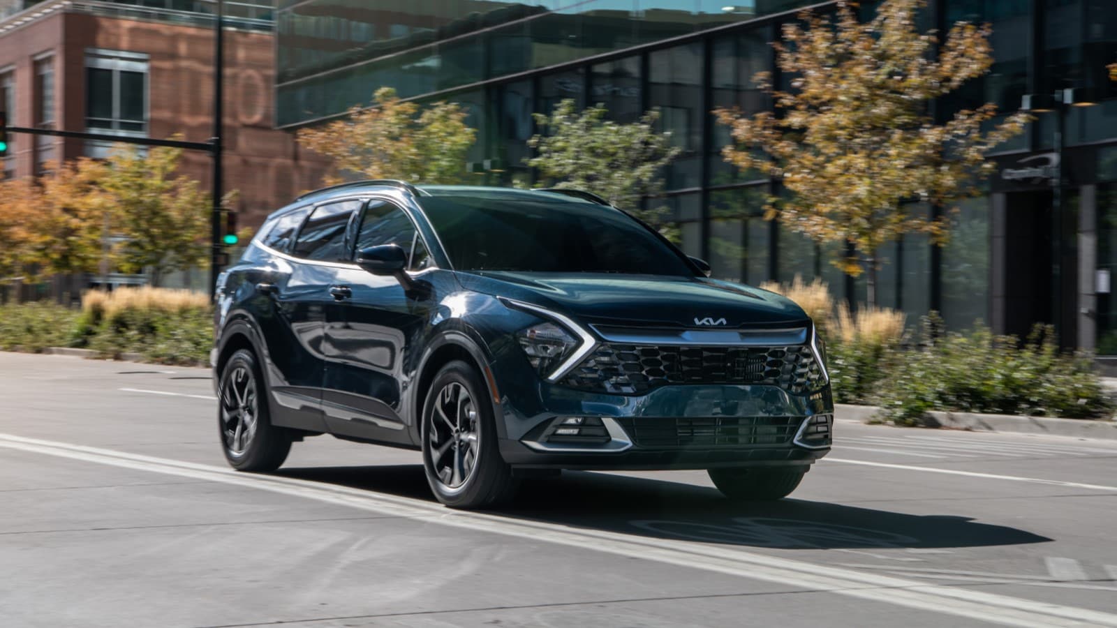 2023 Kia Sportage Hybrid 500 Miles Between FillUps Kelley Blue Book