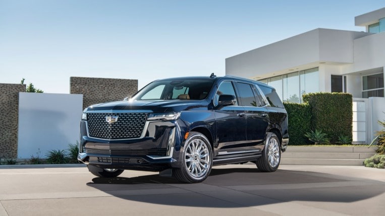 2021 Cadillac Escalade Front Three Quarter
