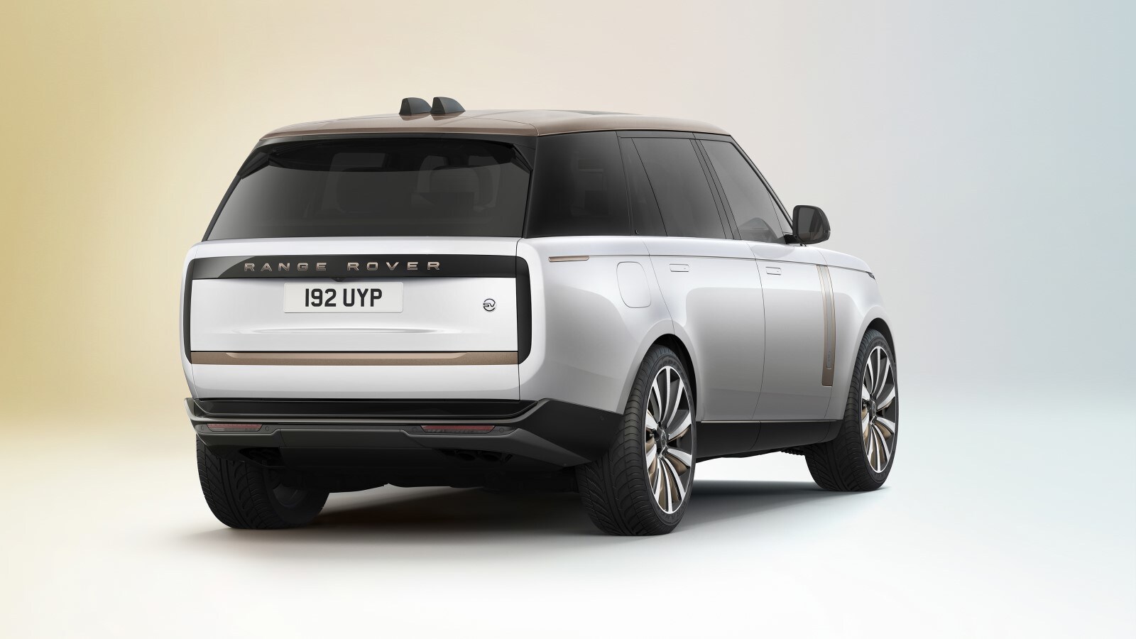 pik technisch raket 2022 Range Rover SV Offers 1.6 Million Different Configurations - Kelley  Blue Book