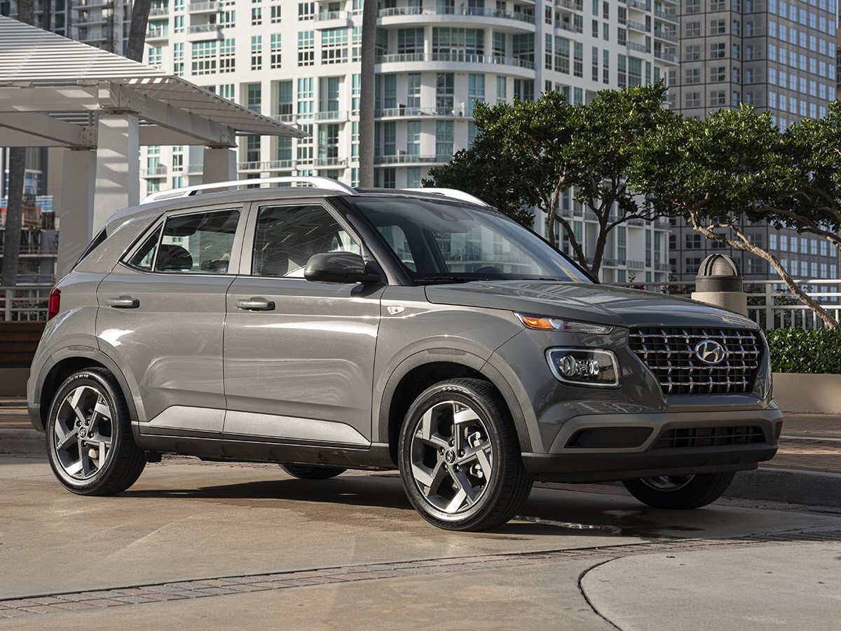 20 SUVs Under 25,000 for 2022 Kelley Blue Book