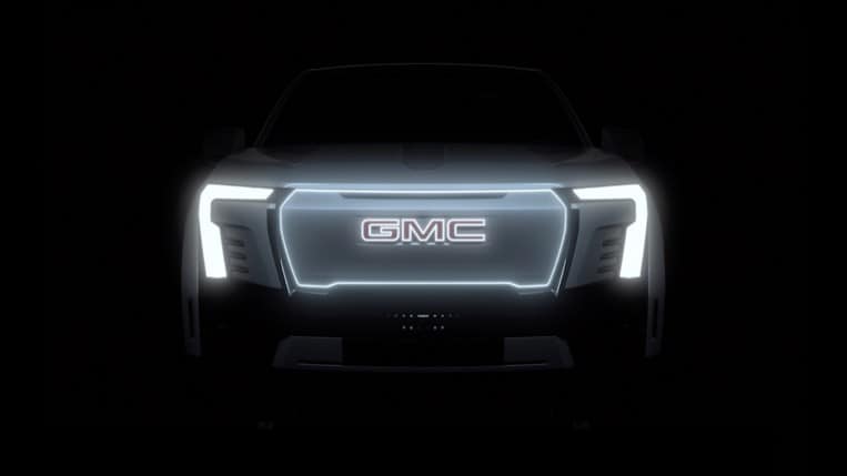2023 GMC Electric Sierra Denali Teaser