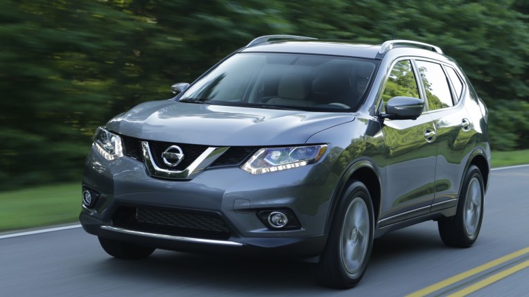 2014 Nissan Rogue Driving Front Three Quarter