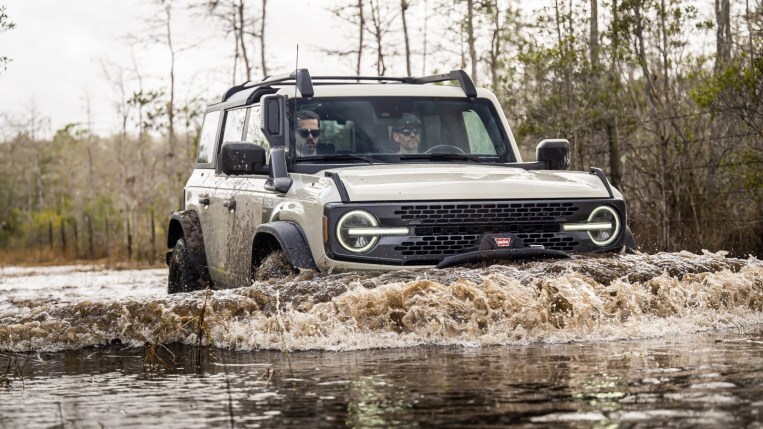 2022 Ford Bronco Everglades Fording Ford Lets Use The Word Ford