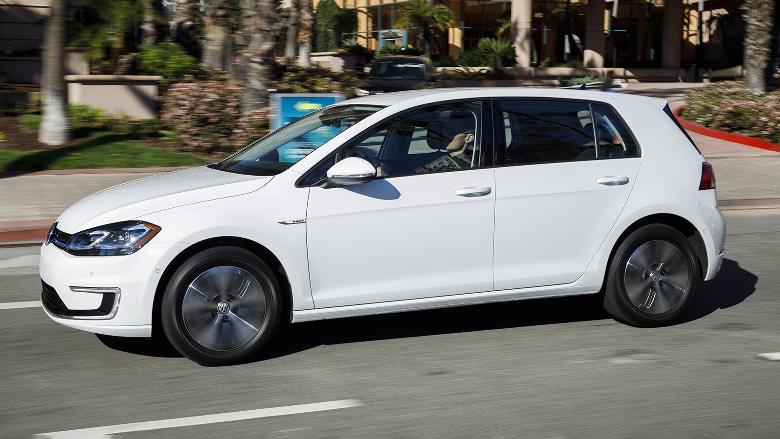 10 Best Used Electric Vehicles Under 30,000 Kelley Blue Book