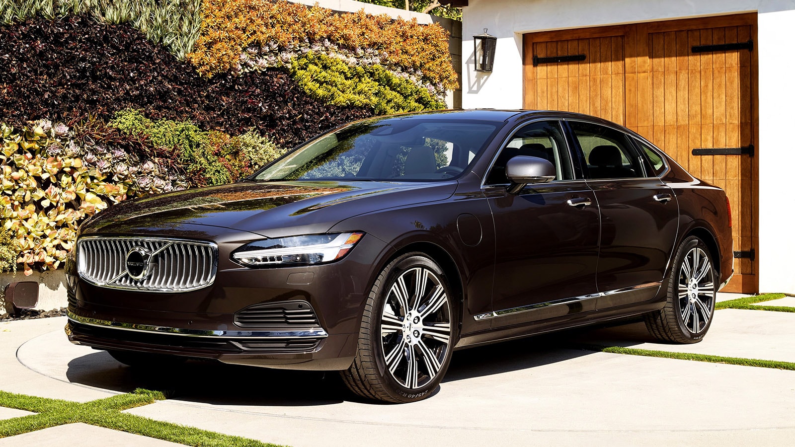 2022 Volvo S90