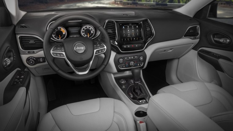 2022 Jeep Cherokee Interior
