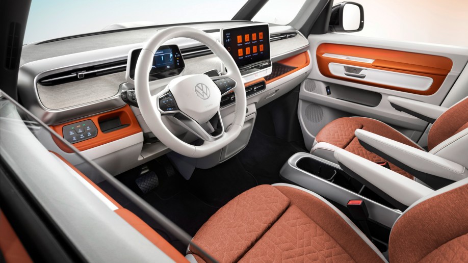 2023 Volkswagen ID. Buzz orange interior