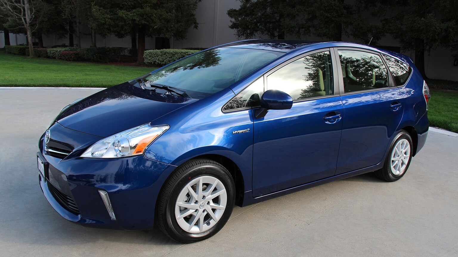 10 Best Used Family Cars Under 15,000 Kelley Blue Book