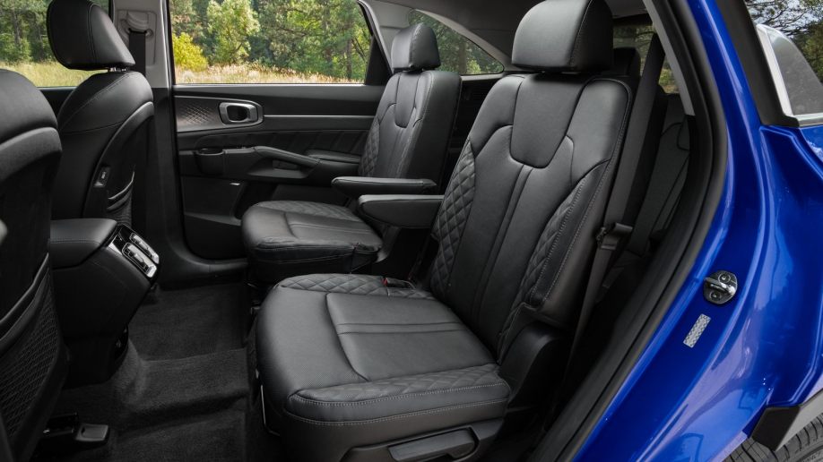 2022 Kia Sorento SX captain chairs