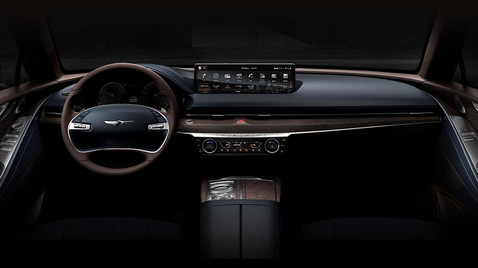 2022 Genesis G80 interior.
