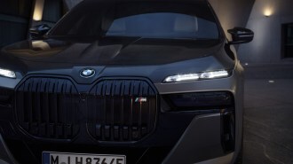 2023 BMW I7 M70 SDrive Head On Detail