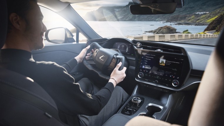 2023 Lexus RZ 450e Interior Yoke