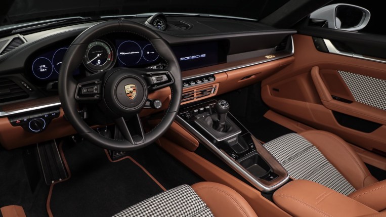2023 Porsche 911 Sport Classic Interior