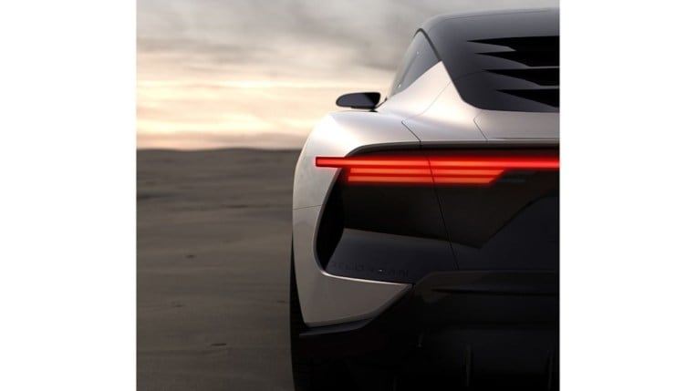 DeLorean Teaser Rear