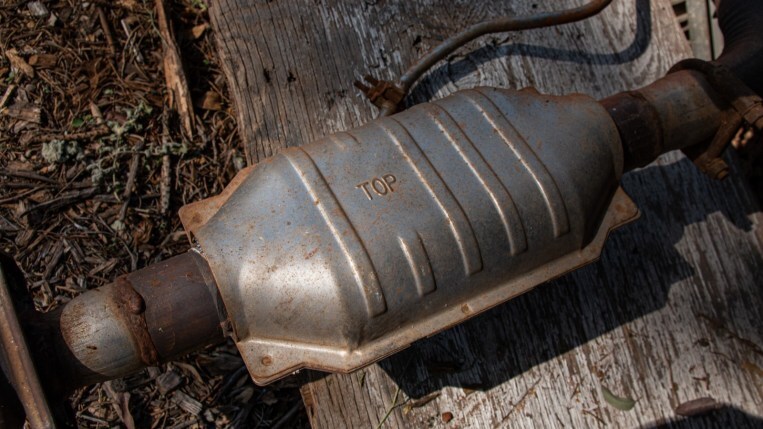 Catalytic converter from a vehicle