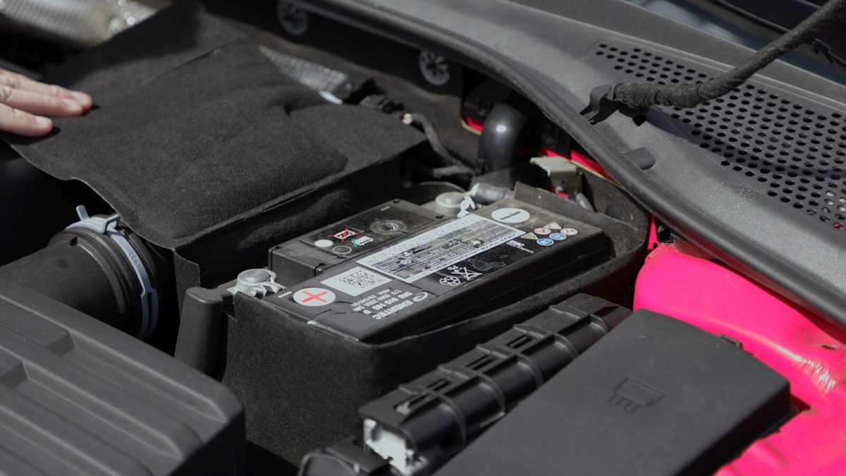 Is My Car Battery Dead? - Kelley Blue Book