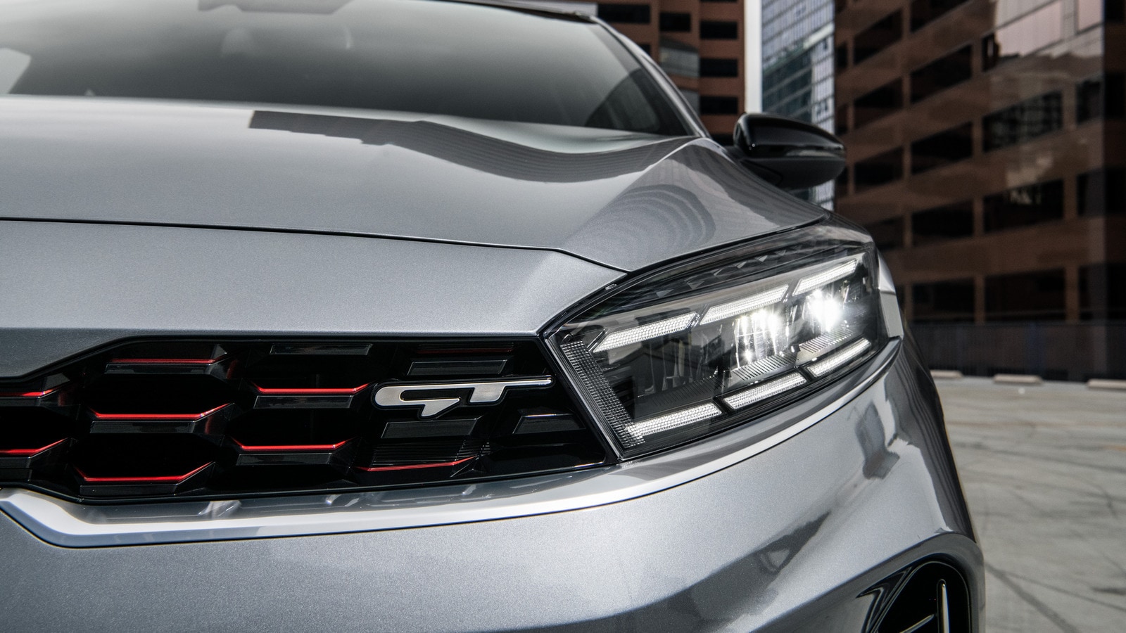 2022 Kia Forte GT headlight