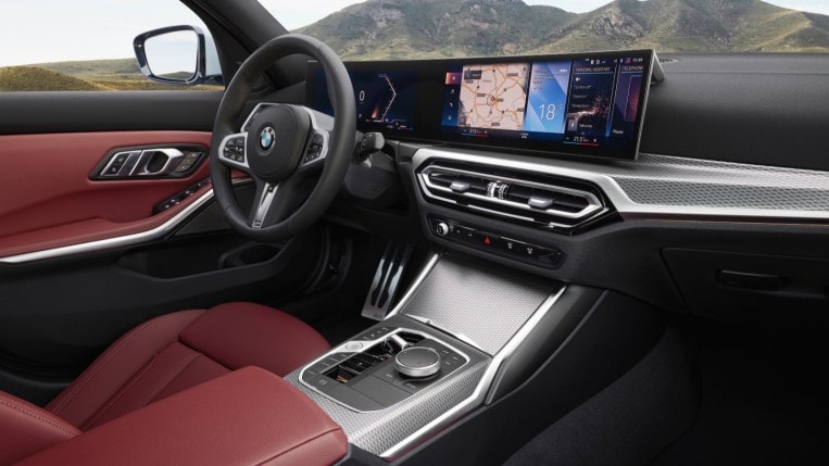 2023 BMW 3 Series Interior