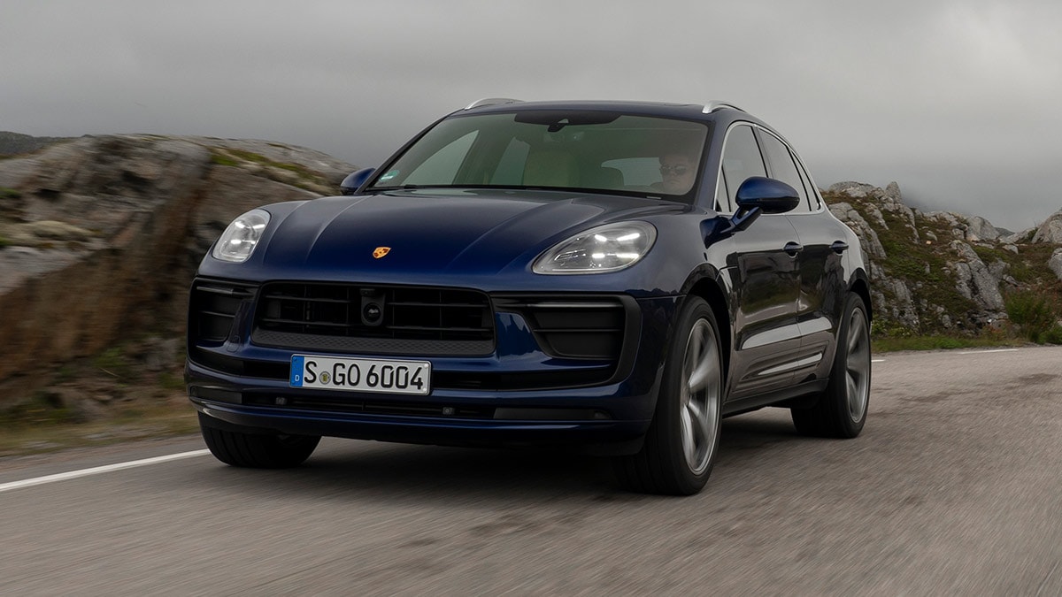 New 2024 Porsche Macan S 4D Sport Utility in Englewood #PP224500