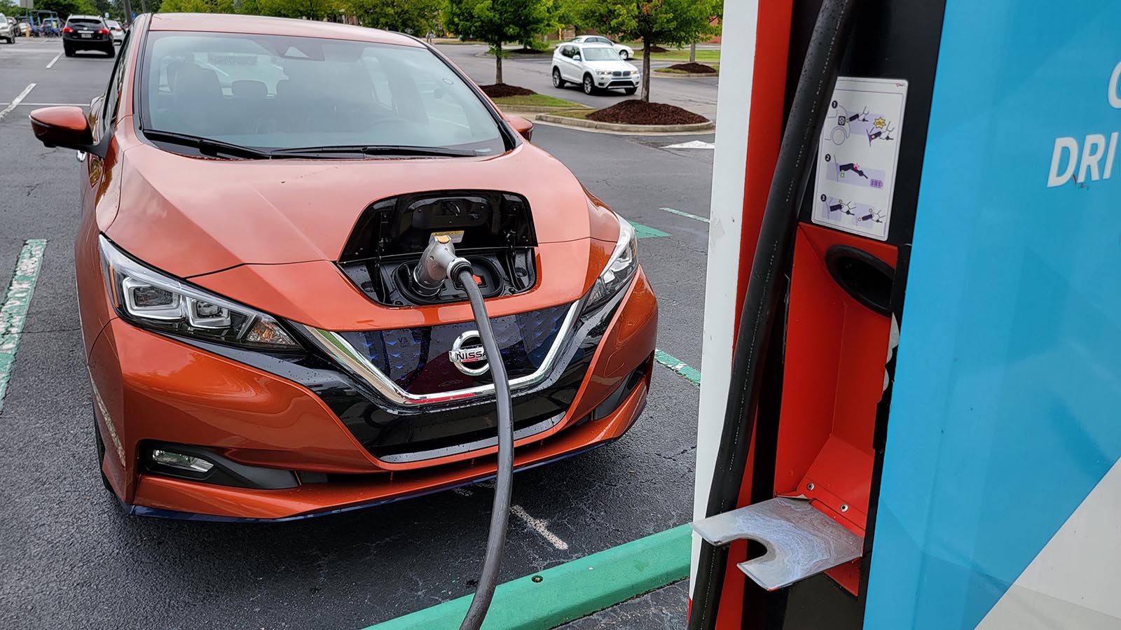 Can you charge a nissan leaf at a tesla clearance charging station