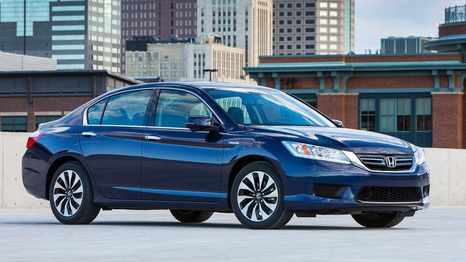 2015 Honda Accord Hybrid in blue.