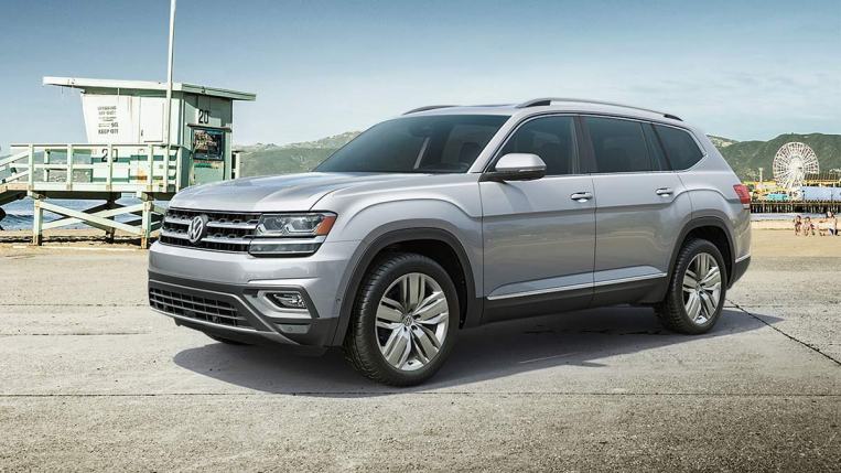 2019 Volkswagen Atlas in silver.