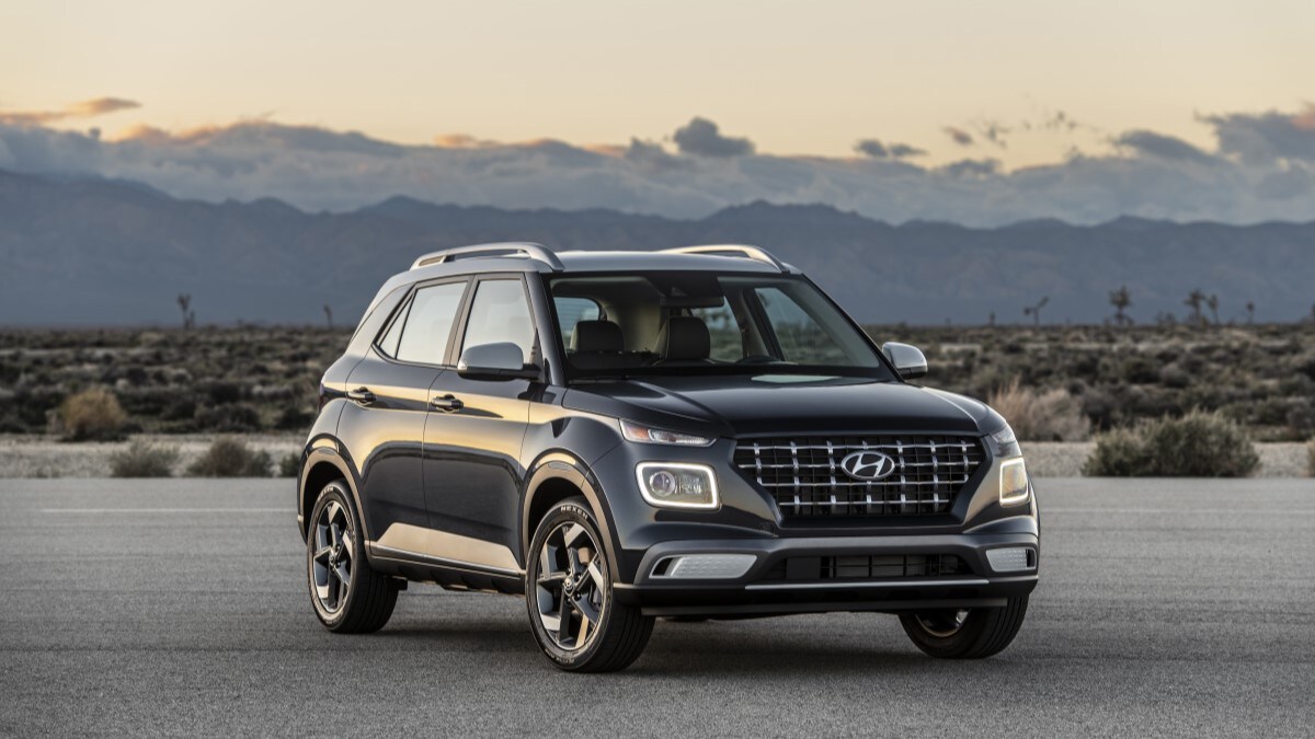 Recall Alert Hyundai Venue Seatbelt Pretensioners Kelley Blue Book